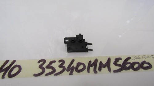 Front brake switch - front,
