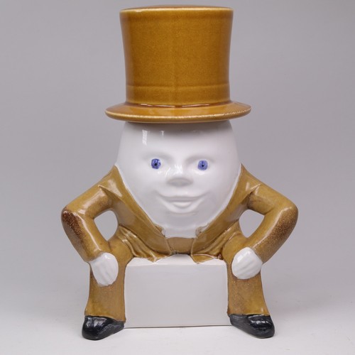 Humpty dumpty figure - humpty, box