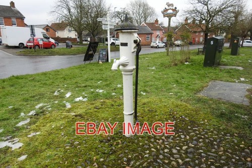 Photo debenham village pump - ,
