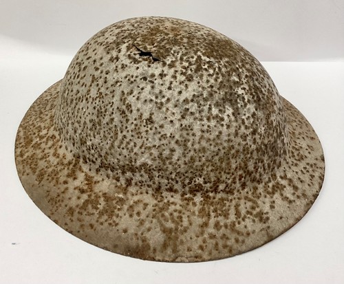 Vintage metal ww1 ww2 british - vintage,