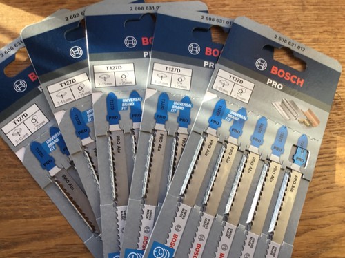 Bosch jigsaw t127d - ,
