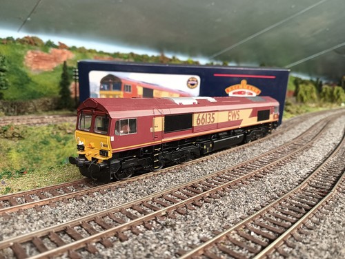 Bachmann class 32 - , 32-725