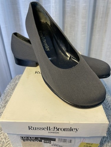 Ladies size shoes - size,