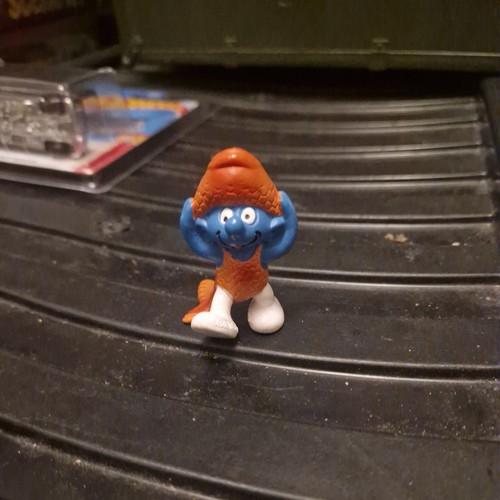 Smurf figure peyo - peyo.,