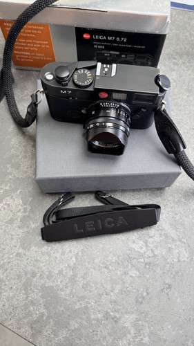 Leica camera black - m7, 0.72