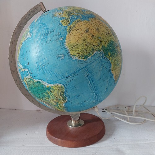 Vintage globe lamp - vintage,