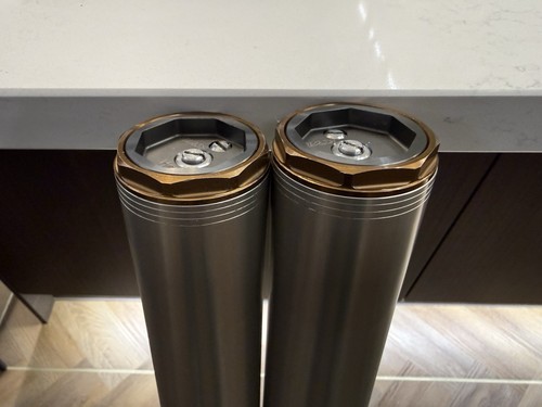 Kyb forks with - forks, closed