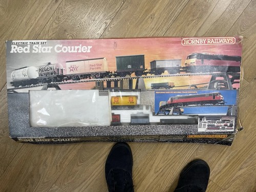Hornby r759 red - red, star