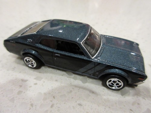 2017 hot wheels boulevard - hot,