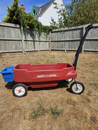 Radio flyer twin seater pull - twin, 2