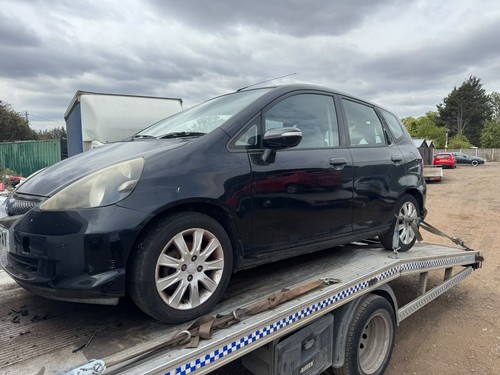 Honda jazz 2005 breaking - honda,