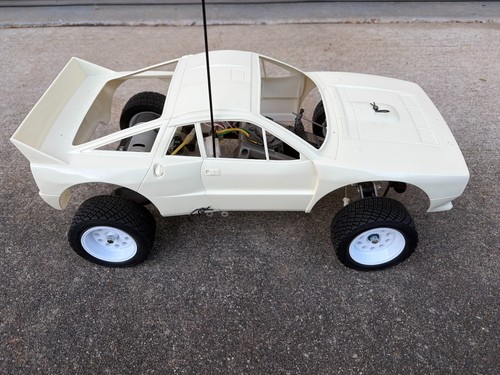Piece tamiya lancia rally - 1,