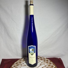 Cobalt blue wine - blue,
