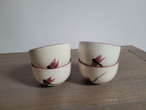Poole pottery hand - hand, painted