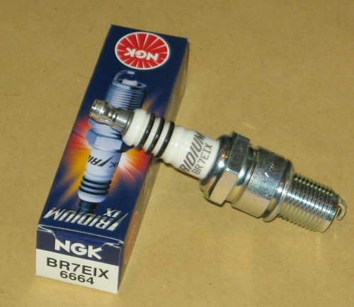 Spark plug ngk iridium - spark,