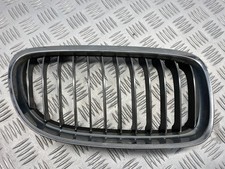 2011 BMW 3 SERIES E90 / E91 FRONT RIGHT DRIVER SIDE KIDNEY GRILLE OEM 7201970