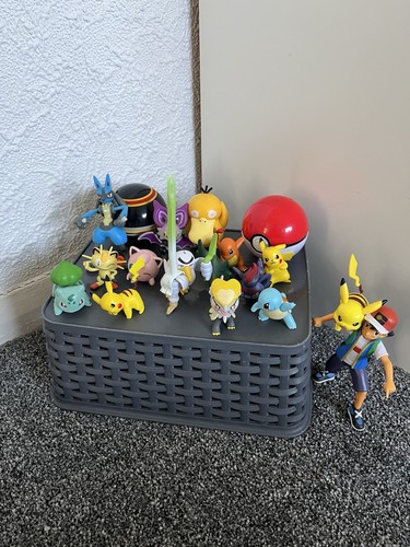 Pokémon figure bundle - figure,