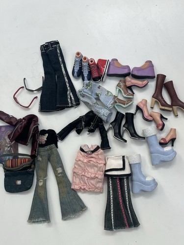 Bratz doll shoes and clothes - doll,