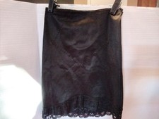 VINTAGE GIRDLE Firm Skirt Shaper Shiny Smooth Lace Trim BLACK Size 5