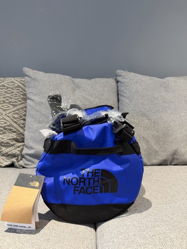 The north face base camp - face,