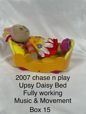 In The Night Garden Upsy Daisy Chase N Play Bed Music & Movement fully works2007