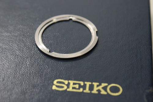 Seiko movement and dial ring - dial,