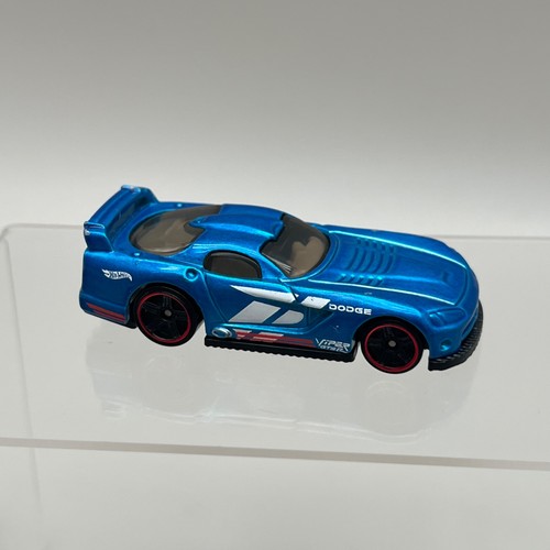 Hot wheels dodge viper gts - hot, gts-r