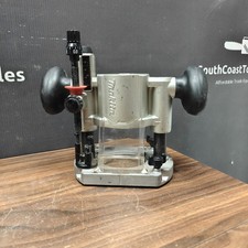 Makita 195563-0 Plunge Base For DRT50/RT0700 Routers FREE P&P VAT INC