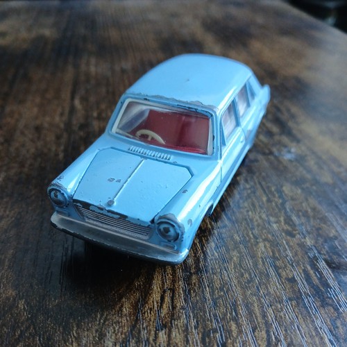 Dinky toys 140 - morris, 1100
