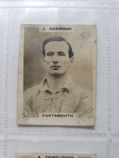 Pinnace Cigarette Card