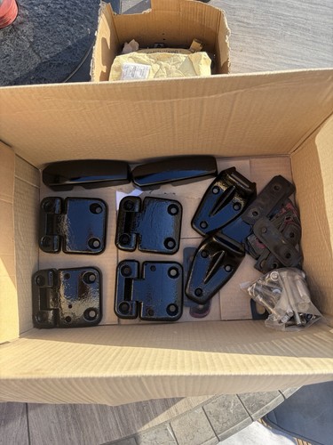 Land rover defender door - land,