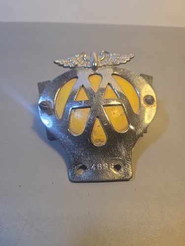 Vintage car grille badge - aa,