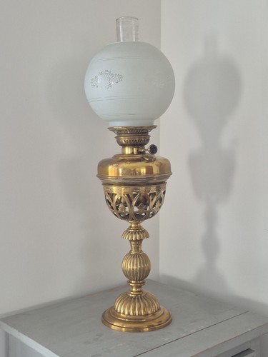 Antique oil lamp brass - oil,