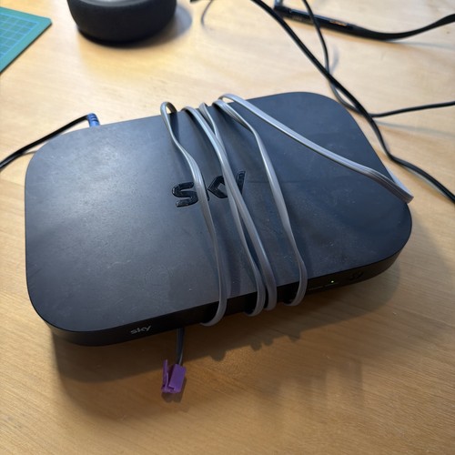 Sky hub wireless router - sky,