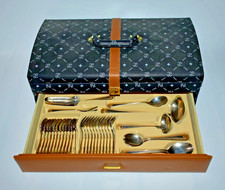 VINTAGE VERSAILLE FRANCE