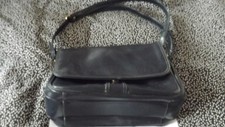 Jane Shilton SW6 Blue Leather Shoulder/hand bag.14 pockets,4 zipped.Hardly used.