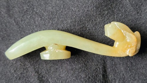 Antique cinese carved jade - carved,