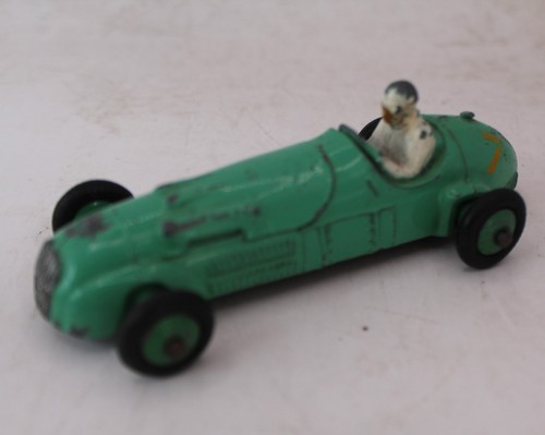 Dinky 235 m - 235, car