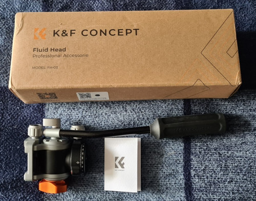 Concept video fluid - concept, tripod
