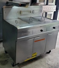 Frymaster gas deep fat commercial fryer model FMP235SC with Glo-Ray warmer SS