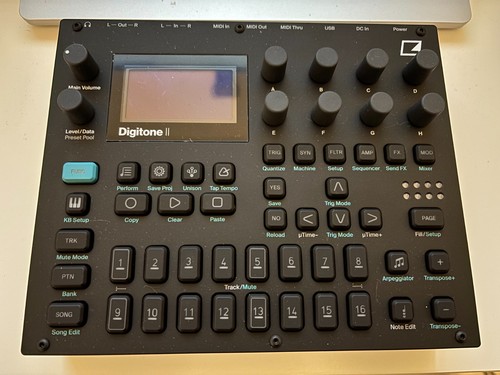 Elektron digitone mint - ii,
