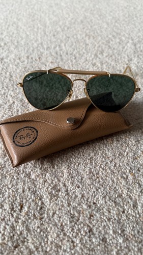 Authentic vintage 80s ray ban - authentic,