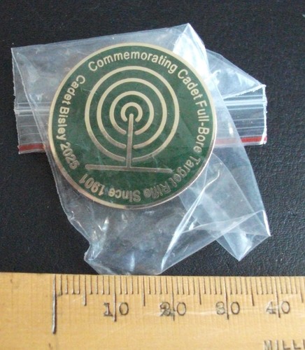 Shooting pin badge - ,