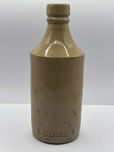 Old white stoneware - white, vets