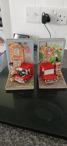 Postman pat bookends - postman, 1994