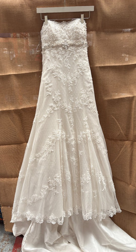 Maggie sottero size wedding - maggie,