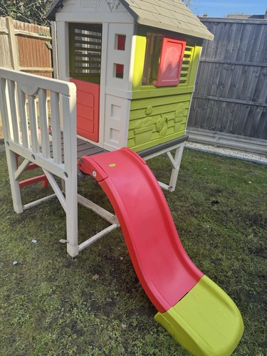 Smoby playhouse with slide - playhouse,