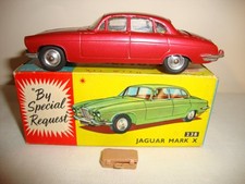CORGI TOYS 238 JAGUAR MARK X - EXCELLENT in original BOX