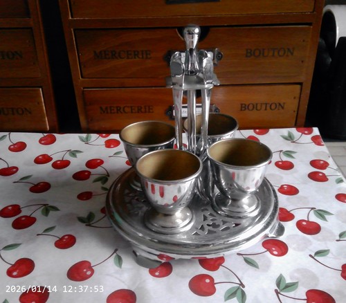 Vintage white metal egg cups - 4,