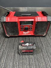 Milwaukee M18JSR-0 M18 Jobsite AM/FM  DAB Radio With 4.0ah Battery